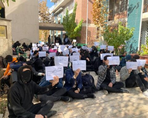 le proteste di studenti